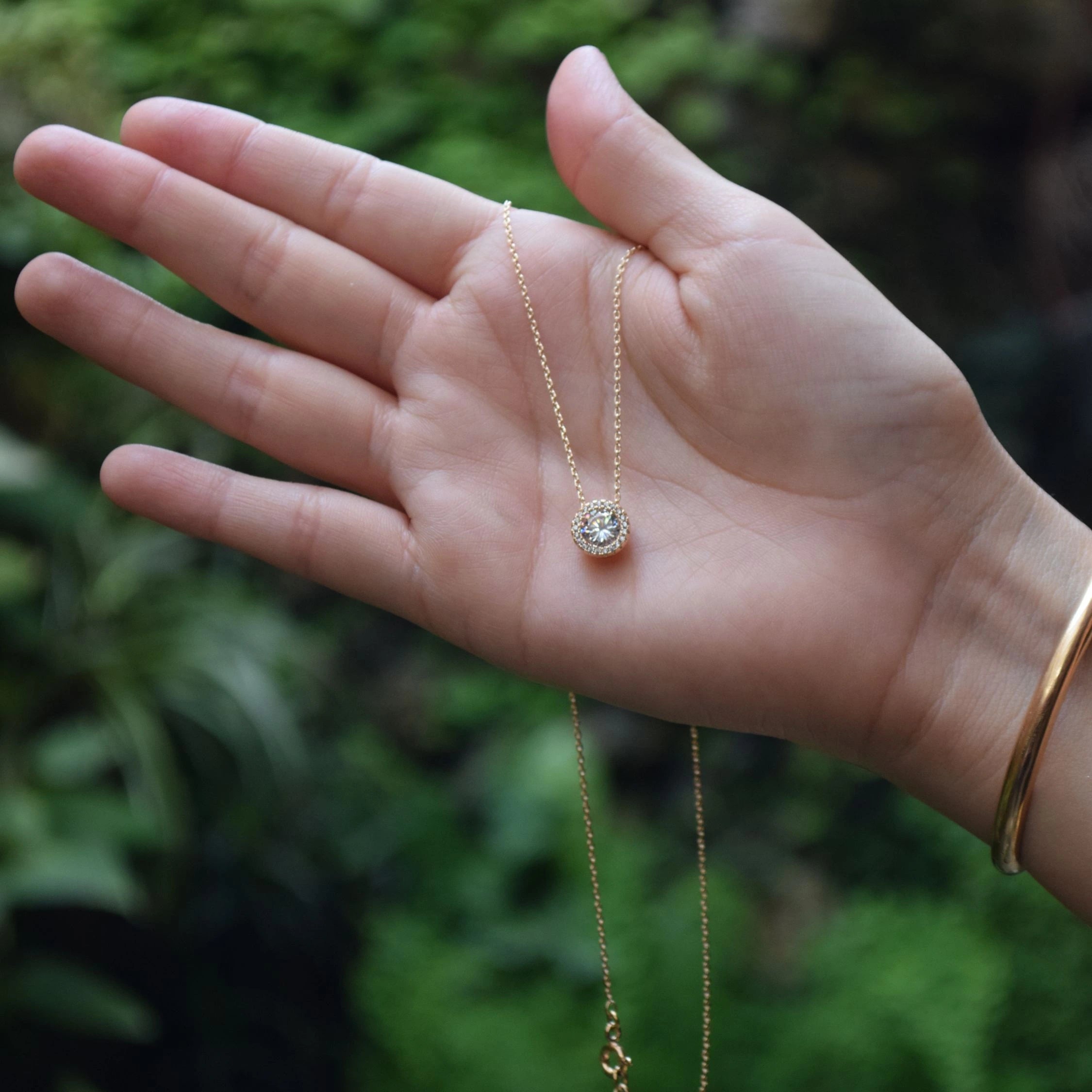 COLLAR DE ORO Y BRILLANTE - JOYAS