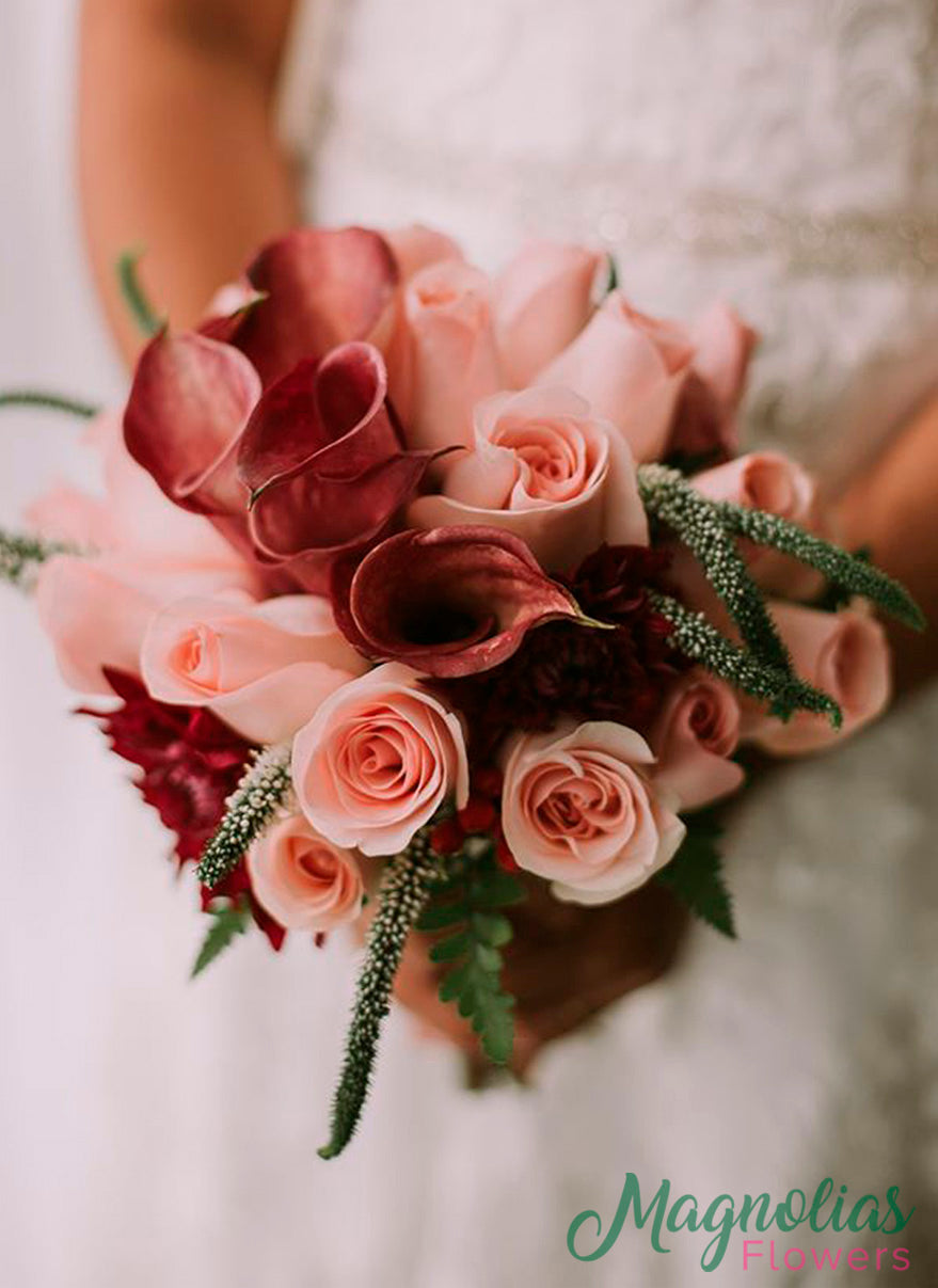BQ03 - Bouquet de cartuchos y rosas