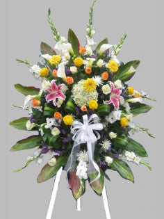 Lagrima floral en pedestal